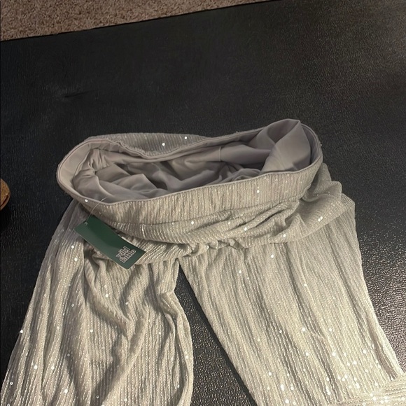 Wild Fable Glittery White Skirt - Picture 4 of 4